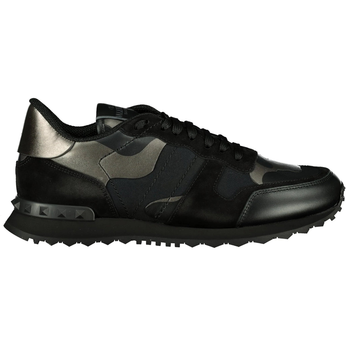 Valentino rockstud trainers sale sales
